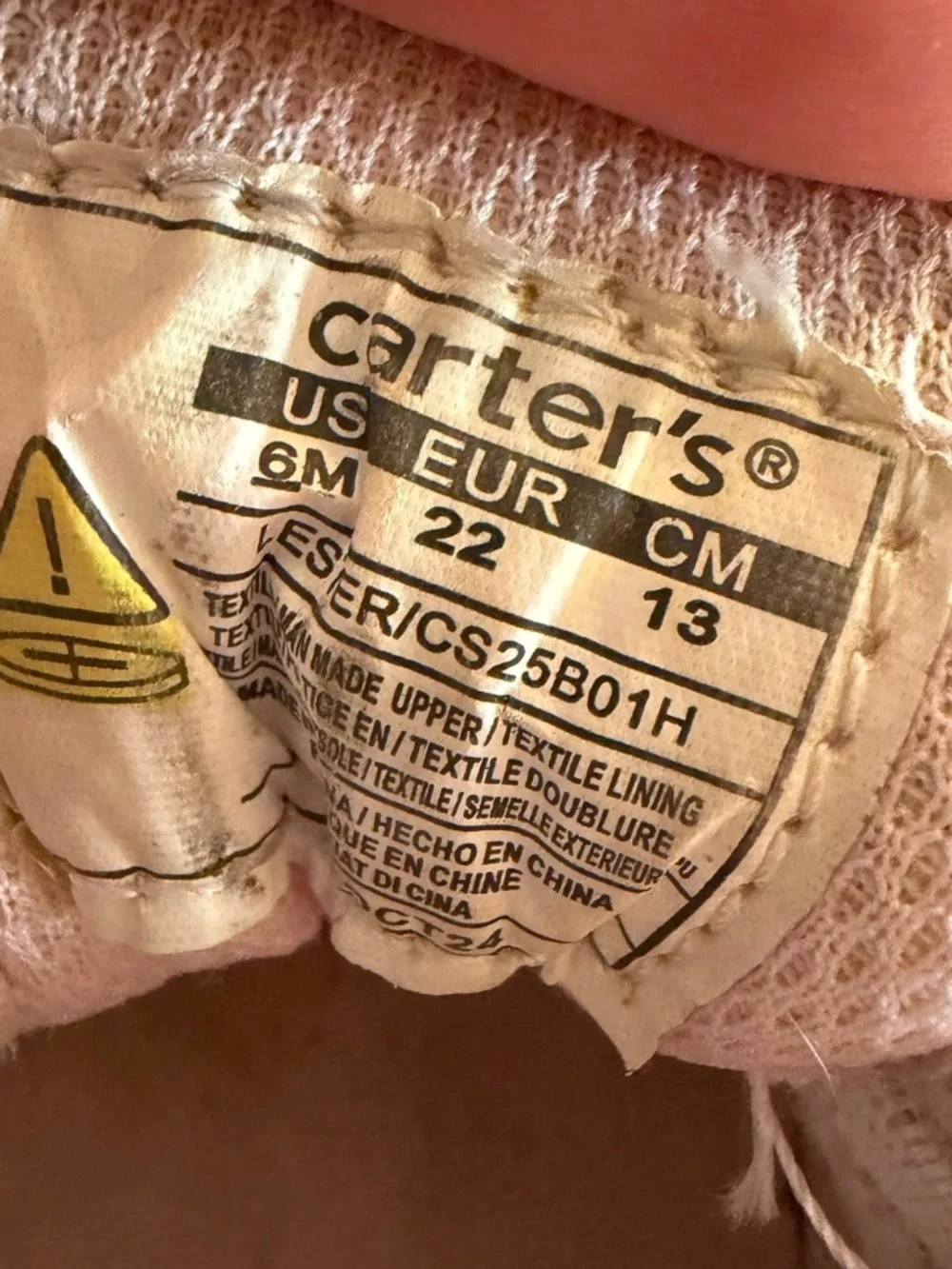 Carter’s Toddler Girls Size 6 Pink Light-Up Sneakers Floral